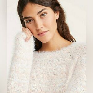 Lou & Grey Beige Eyelash Sweater Size Medium